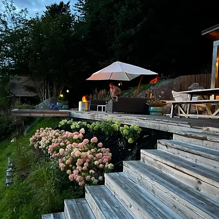 Summer House With Panorama View * Hjelmeland